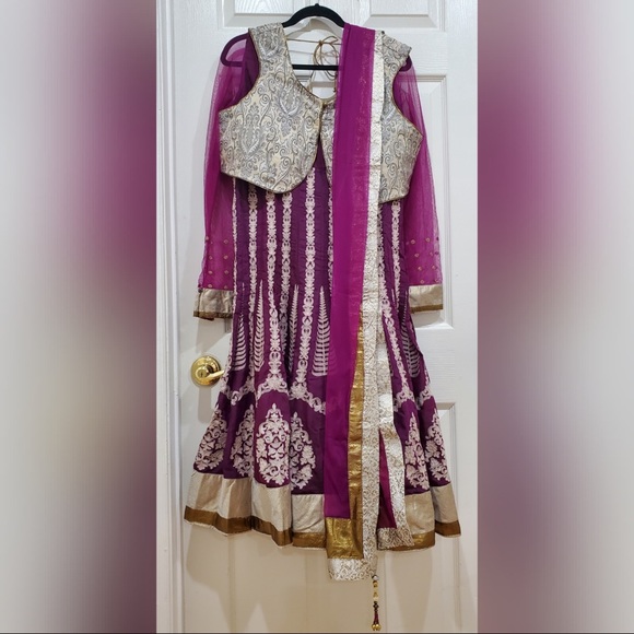 Indian outfit/ indian clothe/ salwar keemez / pakistani outfit - Picture 1 of 2